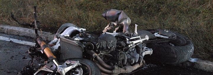 Verkehrsunfall und Ölspur auf B 314