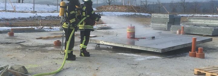 Brennende Propangasflasche